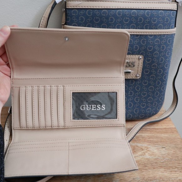 Guess Purse and Wallet Set Brand New - Picture 3 of 6